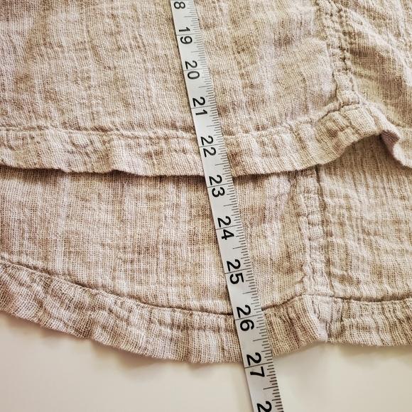 Tahari Linen V-Neck High Low Short Sleeves Top Beachy Coastal - Picture 6 of 6